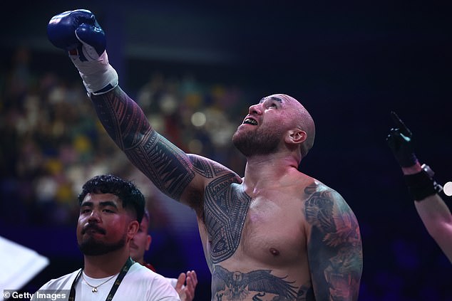 Asofa-Solomona wants to take on all challengers from the NRL ranks before expanding to the wider boxing world