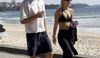 AFL hunk Bailey Smith was spotted on a beach date in Manly, Sydney with a mystery blonde this week