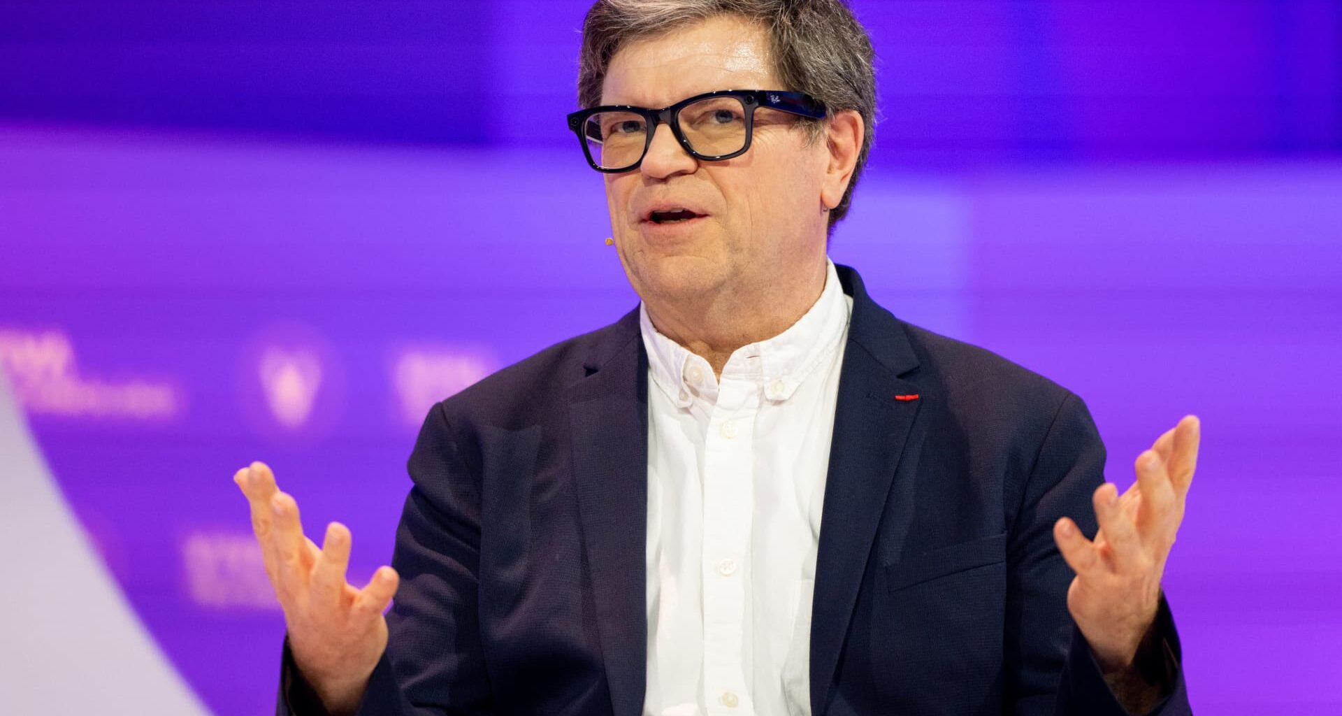 AI godfather calls Meta AI boss Alexander Wang ‘inexperienced’