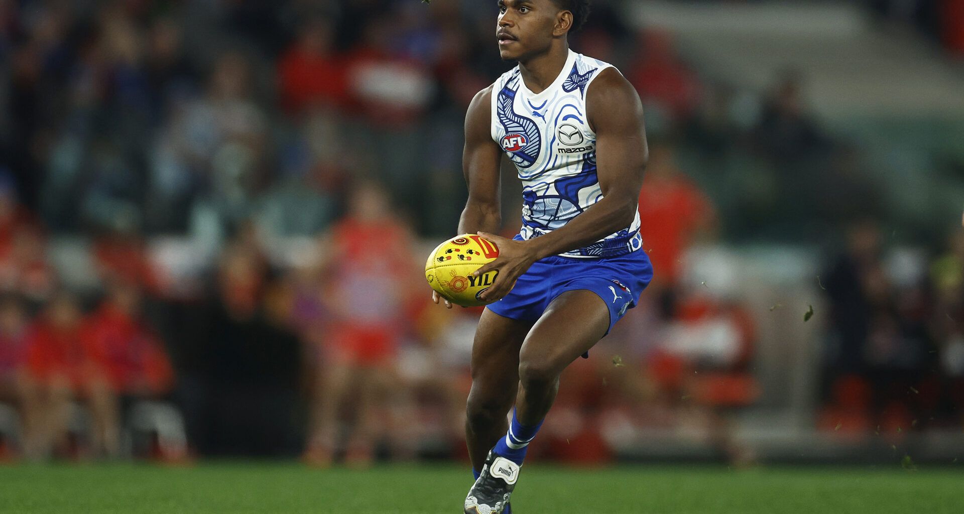 Former North Melbourne forward Phoenix Spicer dies, aged 23