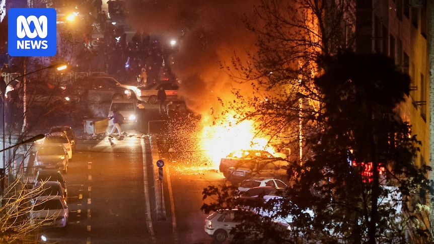 Around 2,000 killed in Iran protests as Donald Trump tells Iranians that 'help is on its way'