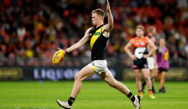 Sims surging forward