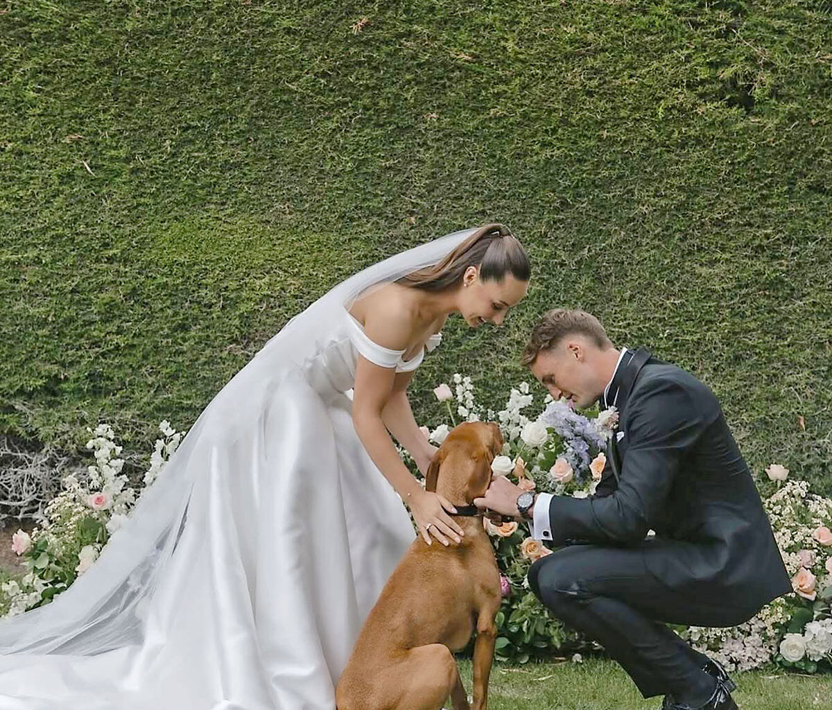 AFL star ties knot at Millicent home