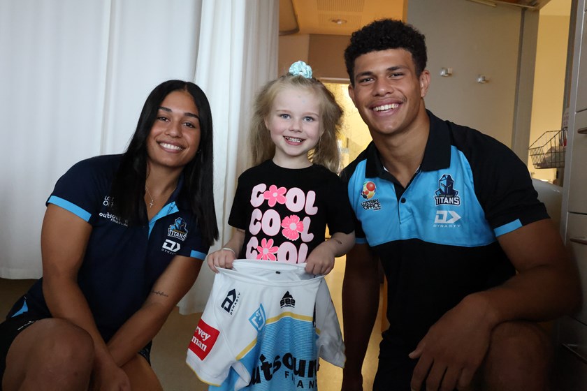 Bai with NRLW star Destiny Mino-Sinapati visiting GCUH in 2025.
