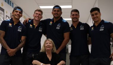 Titans continue to go Beyond the Game at Gold Coast University Hospital