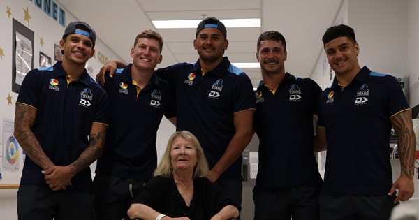 Titans continue to go Beyond the Game at Gold Coast University Hospital