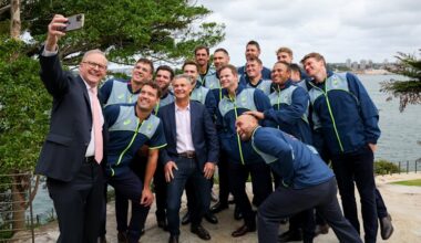 Anthony Albanese urges Australia and England to ensure third day at SCG for McGrath Foundation