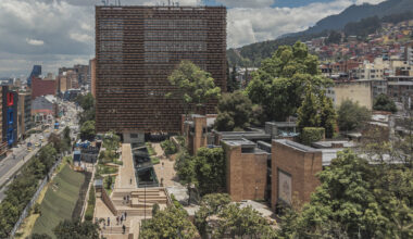Faculty of Sciences - Pontifical Xavierian University / taller de arquitectura de bogotá