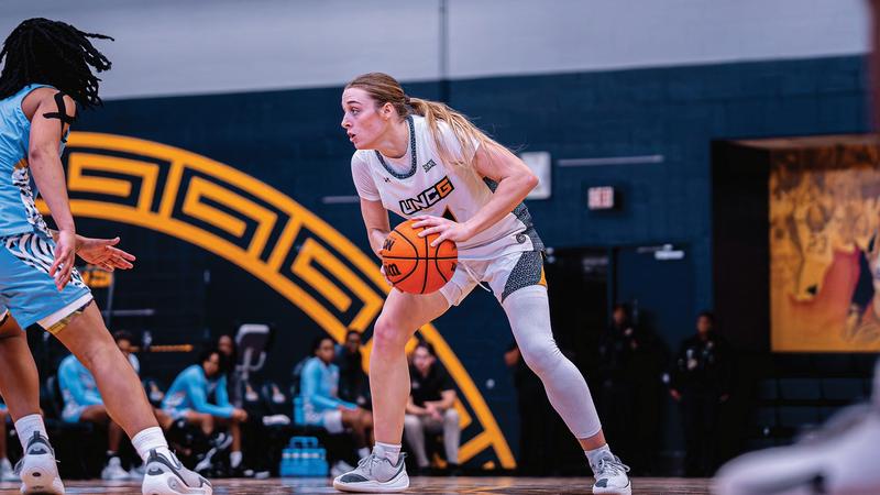 Women’s Basketball Wraps Up Non-Conference Schedule with 94-39 Win Over Livingstone