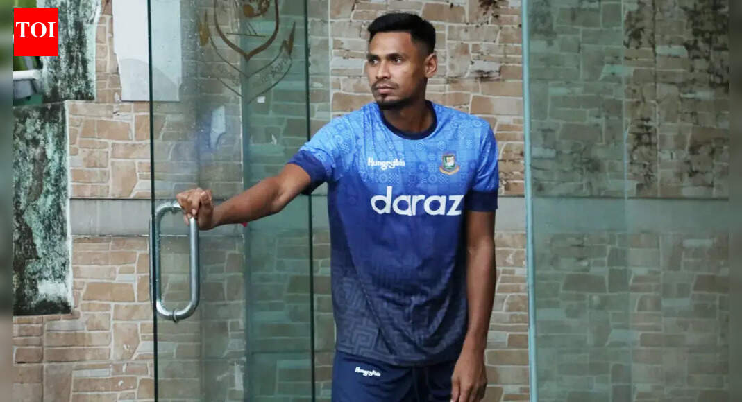 Bangladesh imposes indefinite IPL telecast ban over Mustafizur row | Cricket News
