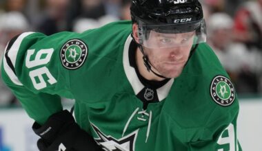 Rantanen ready to face Hurricanes for 1st time since trade