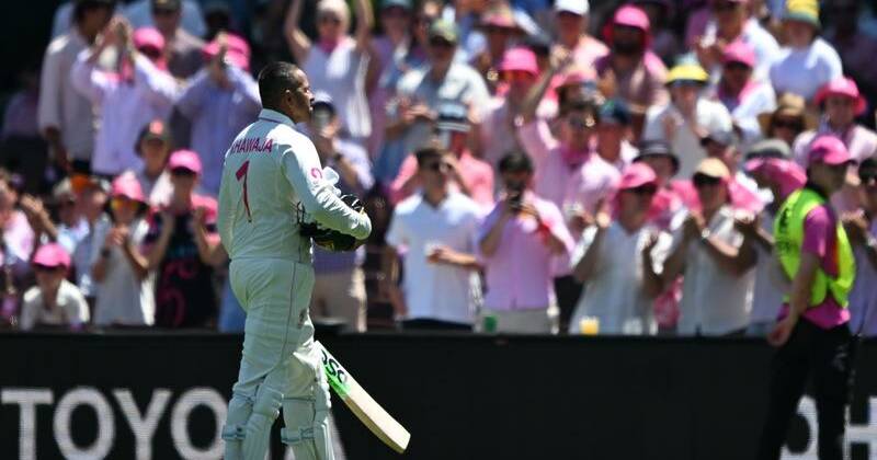Usman Khawaja has perhaps played his final Test innings with a disappointing 17 at the SCG. Photo: Dean Lewins/AAP PHOTOS