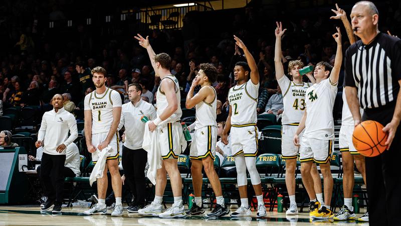 Men's Basketball Continues Road Swing at Monmouth