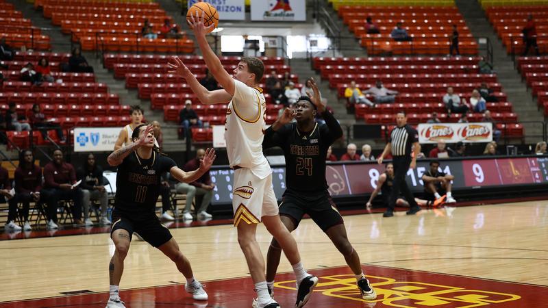 Men’s Basketball Preview: Ragin’ Cajuns