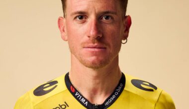 Fiorelli flabbergasted by food structure at Visma