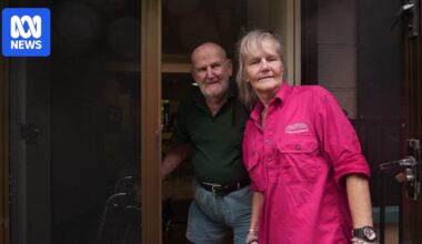 Suspected copper thieves cut telecommunications to thousands in cyclone warning zone