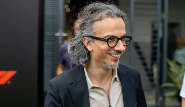 Red Bull makes 'battle between giants' prediction as F1 2026 changes approach