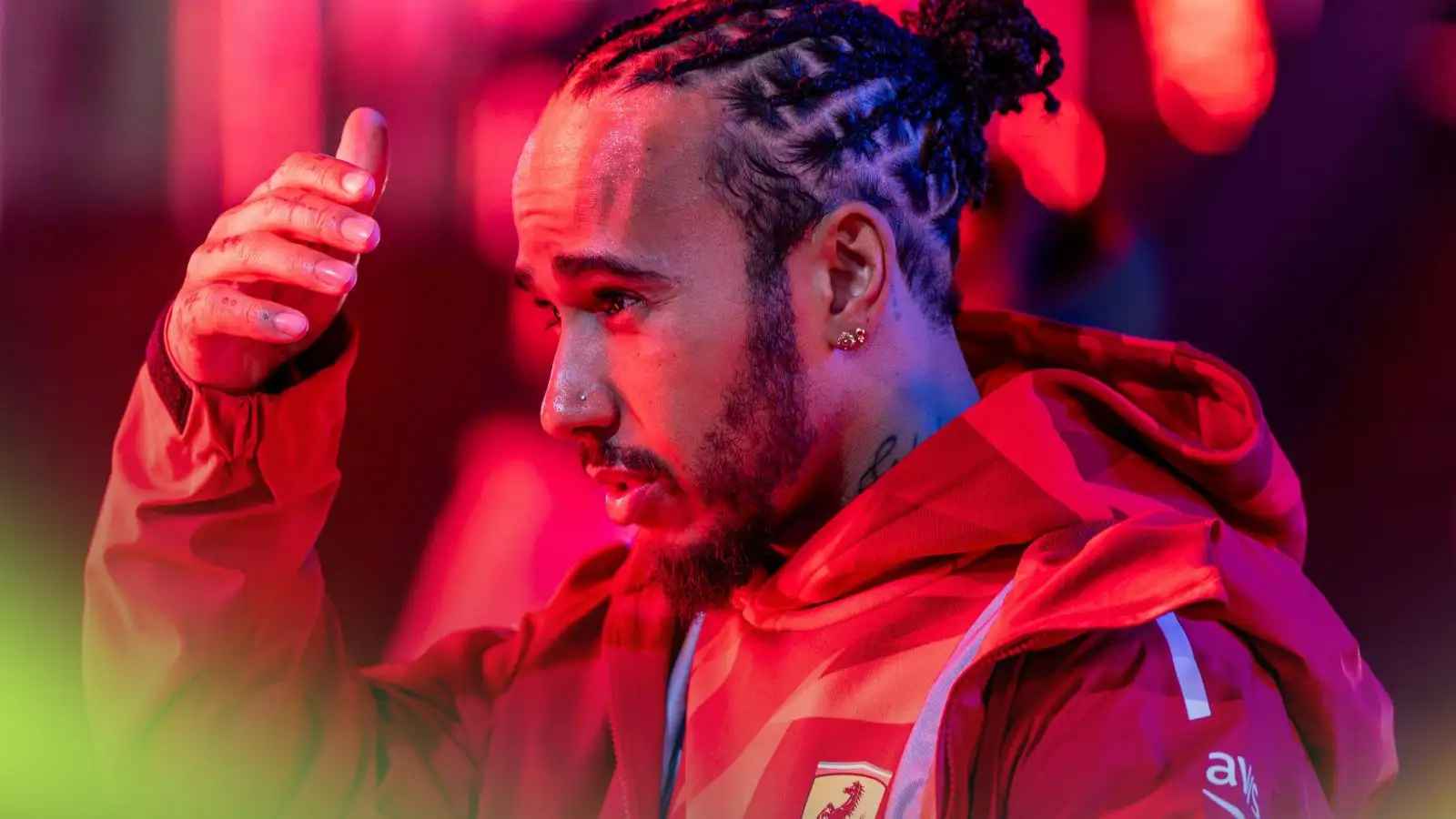 Ferrari insider on Hamilton's 'tough time'; Russell reveals joint Mercedes request