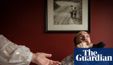 Scott’s sister says an unlikely champion saved his life. NDIS changes may stop others getting the same help | National disability insurance scheme