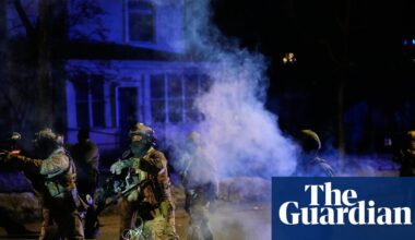 Federal agent shoots man in Minneapolis as tensions in city run high | US news