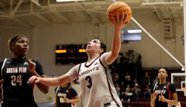Govs' defensive pressure is catalyst in win over women's basketball