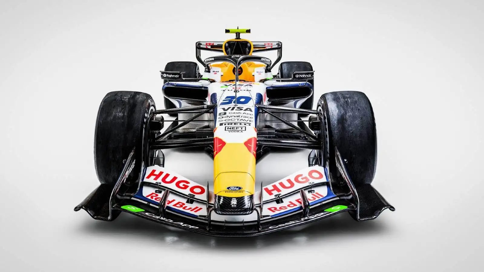 Racing Bulls plotting 'significant update' after Ferrari sets early F1 2026 trend