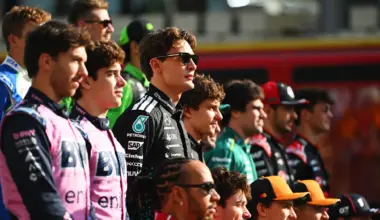 ABU DHABI, UNITED ARAB EMIRATES - DECEMBER 05: Oscar Piastri of Australia and McLaren and Lando