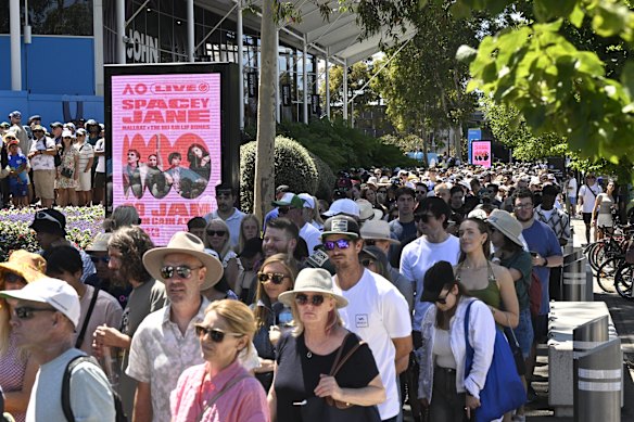 Fans wait in long queues outside the Grand Slam Oval entrance on Sunday.