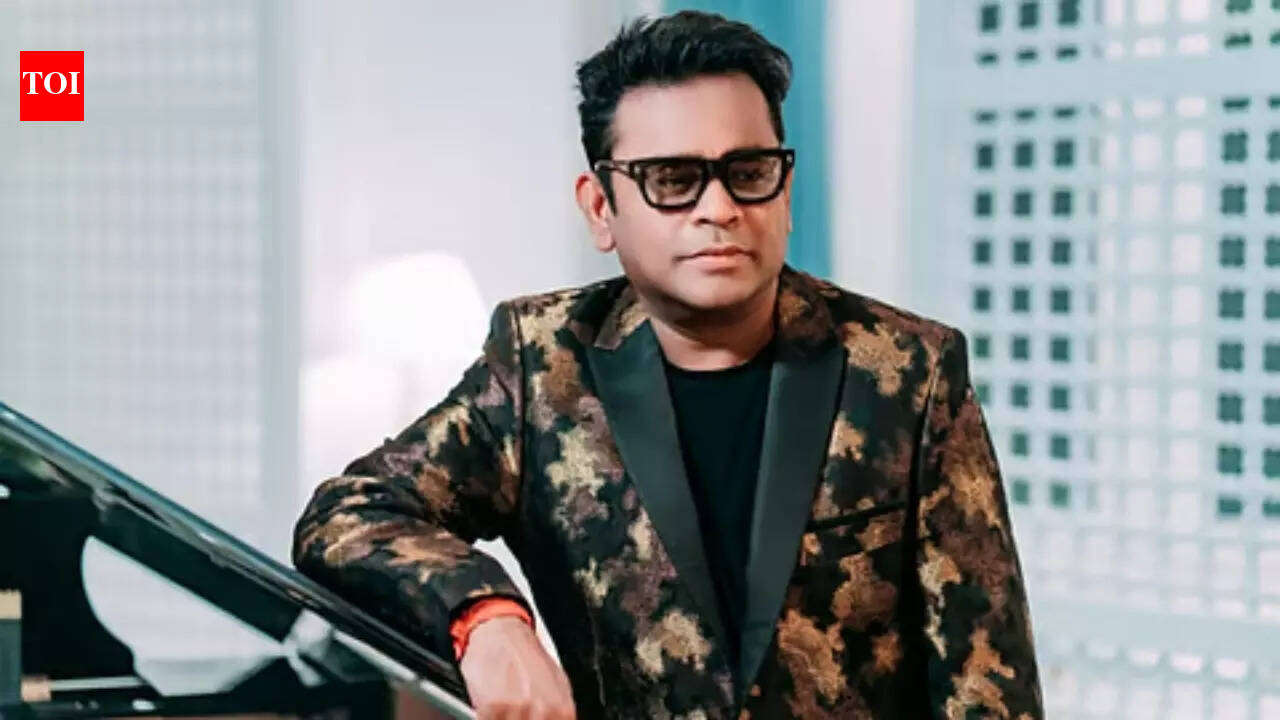 'Two Oscars can be a burden,' says AR Rahman revealing that people gaslighted him into believing he's not making good music compared to his earlier work like 'Roja' | Hindi Movie News