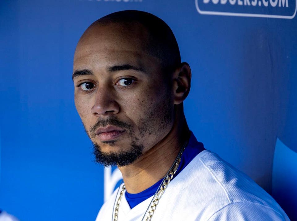 Dodgers vs Cardinals in Los Angeles, CA