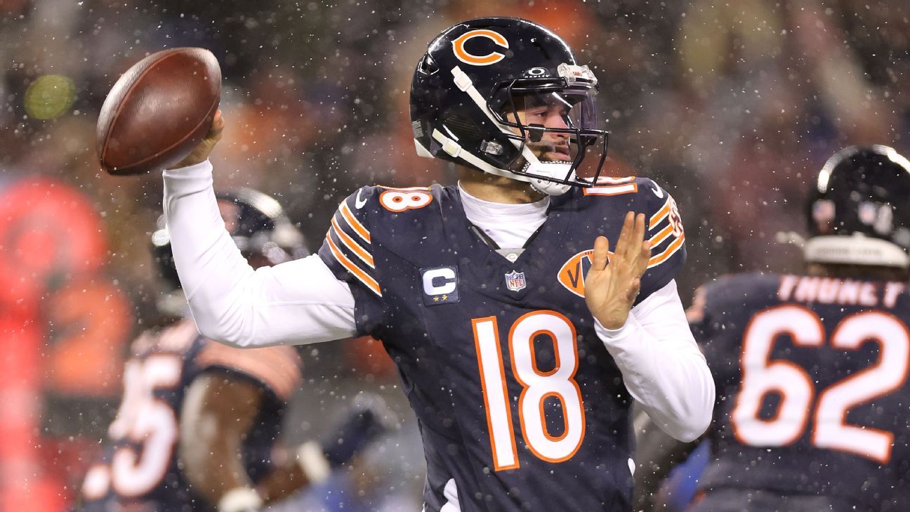 Bears QB Williams: Need to be on same page with Moore, WRs