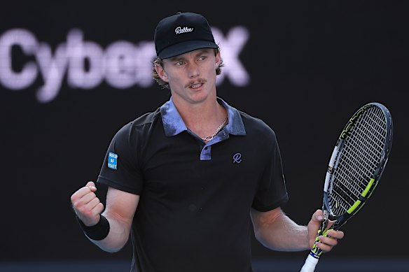 Dane Sweeny celebrates winning the third set.