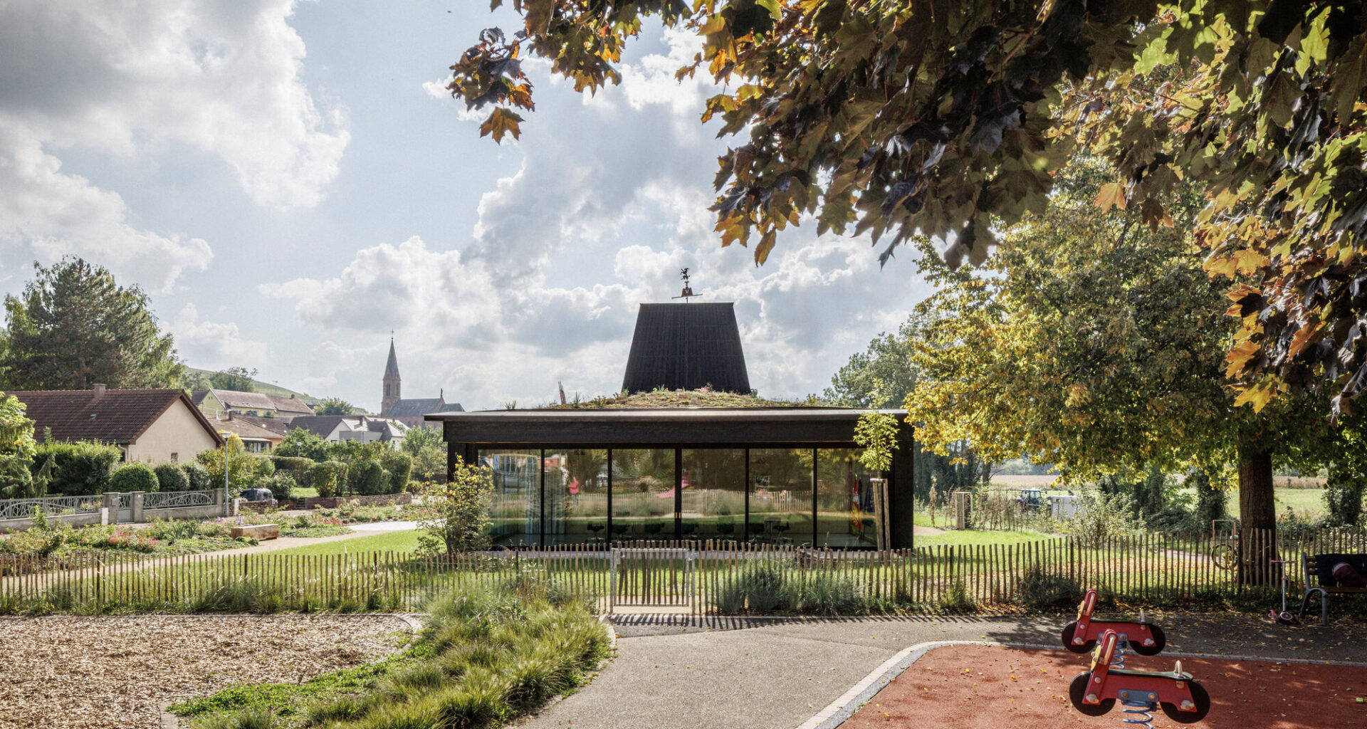 New Town Hall of Scharrachbergheim / AL PEPE architects