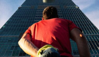 What Time Is Alex Honnold’s ‘Skyscraper Live’ Climb On Netflix Tonight? How To Watch