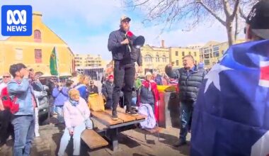 Who is the Neo-Nazi who was booed at Hobart's March for Australia rally?