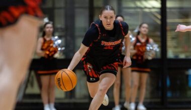 Women's Basketball earns road win at St. Lawrence, 62-35