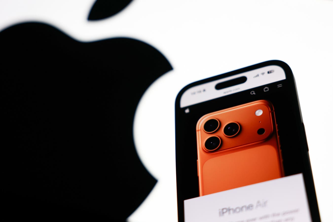 Apple iPhone 18 Pro Set For Its Biggest Visual Change In Years, New Leak Claims