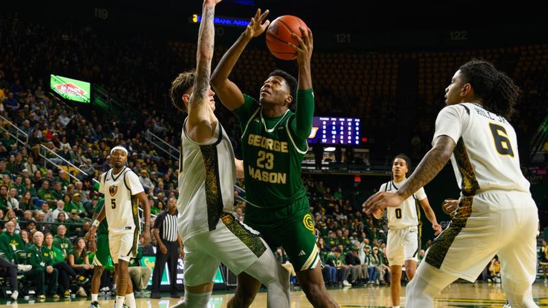 Patriots Host Davidson Wednesday in Fairfax