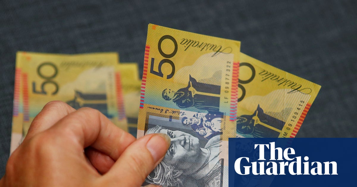 The value of the Australian dollar is high right now. So should you book that overseas trip? | Australian economy