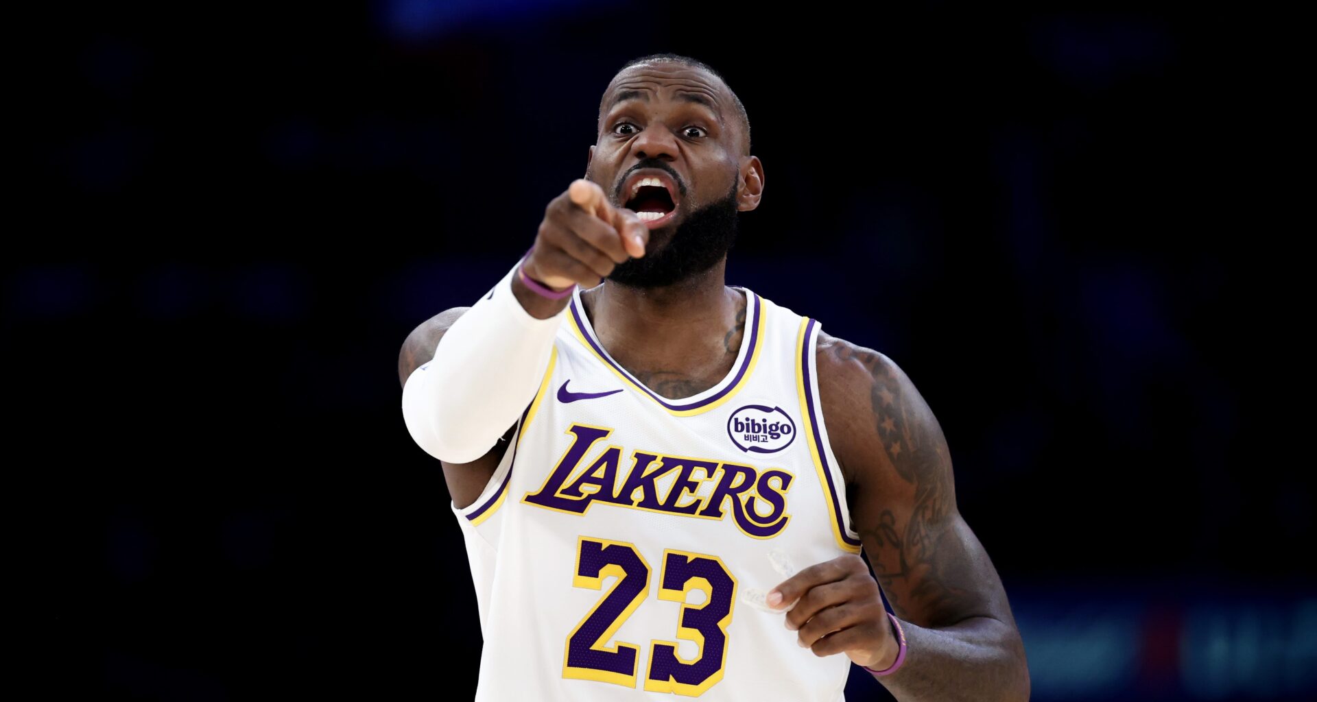 Lakers Trade LeBron For $238M Big Man, Longtime Target In New Idea
