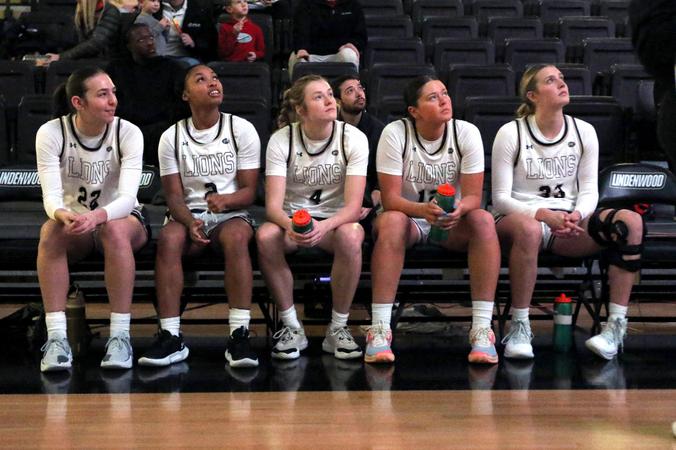 Women's Basketball Travels to Southern Indiana on Thursday