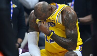 LeBron James tears up over tribute video as Cavs rout Lakers