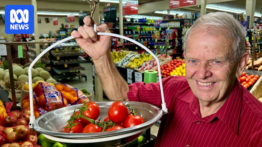 Shoppers remember 'old days' at grocery store that has operated since late 19th century