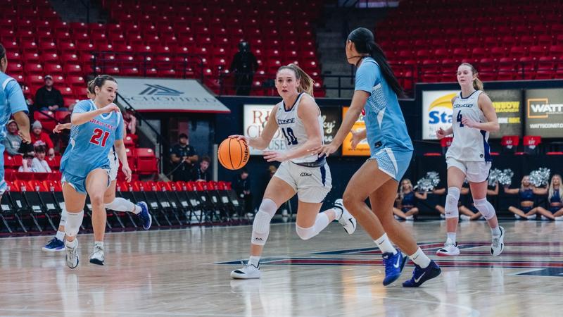 Wildcat Defense Stays Strong in 54-46 Win Over Trailblazers