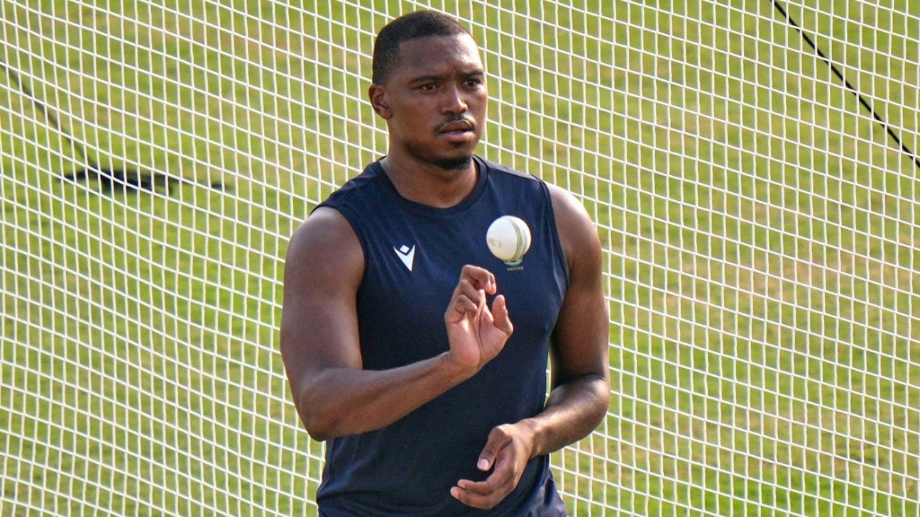 South Africa opt to bowl with an eye on 3-0 win against West Indies