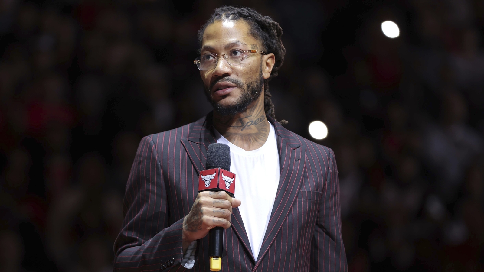 NBA news: Derrick Rose No. 1 jersey retirement ceremony held at Chicago Bulls game Saturday night at United Center