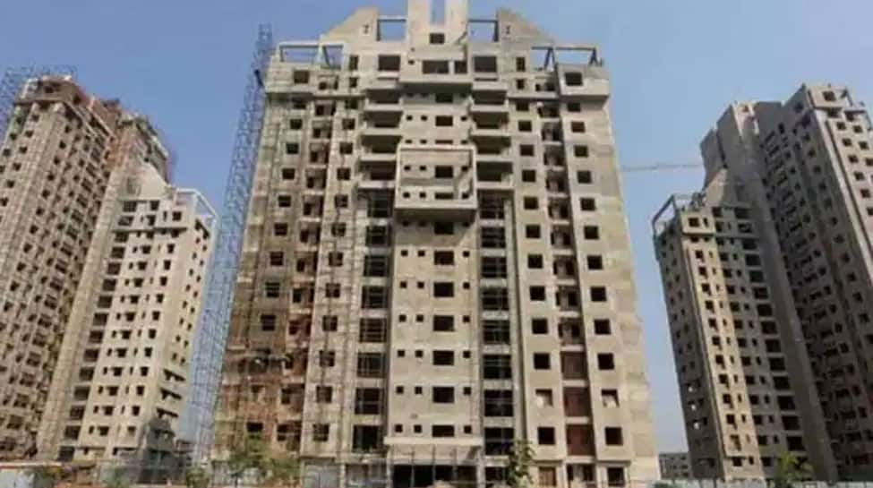 Bought 3BHK Flat Without Any Fancy Job Or Inheritance; CA Explains Real-Life Story Of Surat Man | Personal Finance News