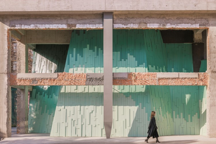 Verdant Ridges / Wutopia Lab - Interior Photography