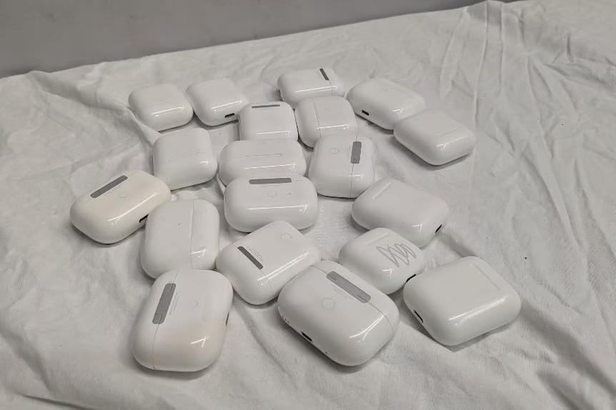 A pile of multiple Airpods at the Brisbane Airport auction.