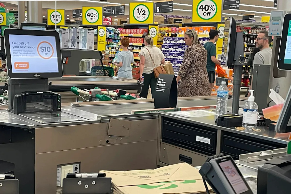 Woolworths customers make huge saving by 'opting out' of checkout tradition